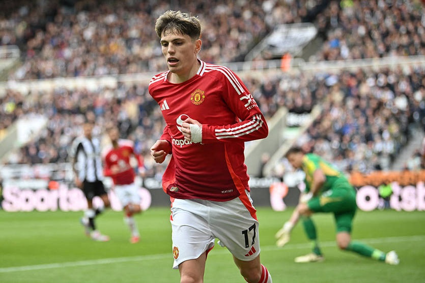 Новини спорту - До сфери зацікавлень Атлетіко потрапив його вихованець, нападник МЮ