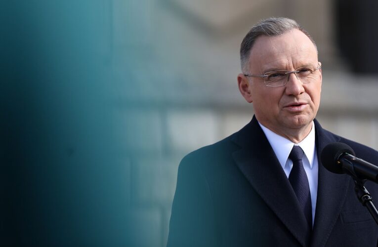 Дуда заявив про необхідність взаємних поступок у війні