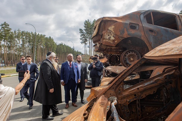 Духовний радник Трампа закликав надати зброю Україні