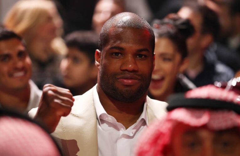 Дюбуа поділився, чи готовий замінити Усика на Чісору, якщо бій зірветься