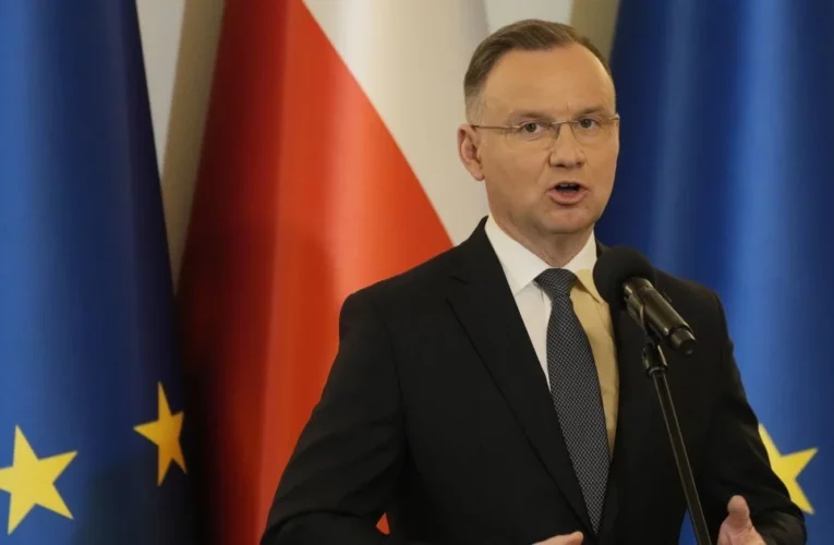 У Москві пригрозили Польщі: Дуда відреагував