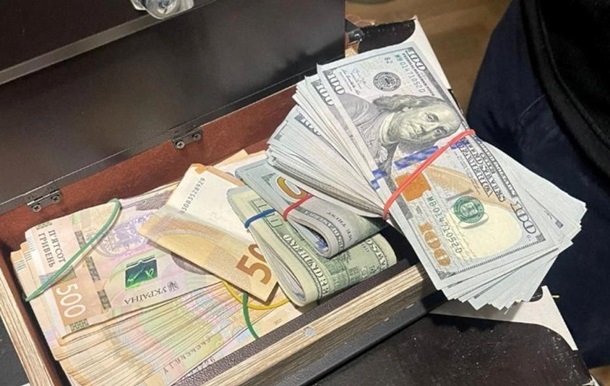 Експосадовець просив “відкати” за купівлю систем виявлення БпЛА