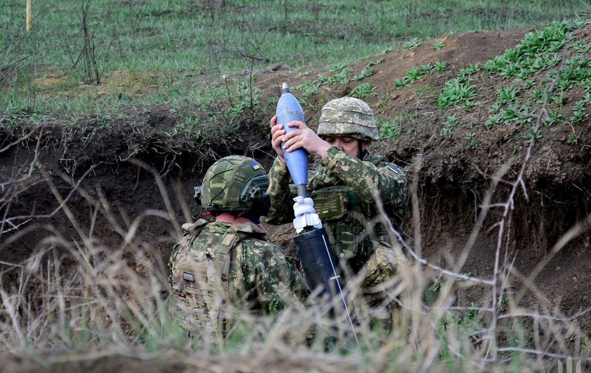 Новини України - Генштаб розповів про перебіг боїв на 12 напрямках