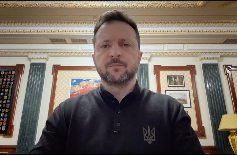 [жестова мова] Мир приходить у тиші. Звернення Володимира Зеленського 21.04.2025