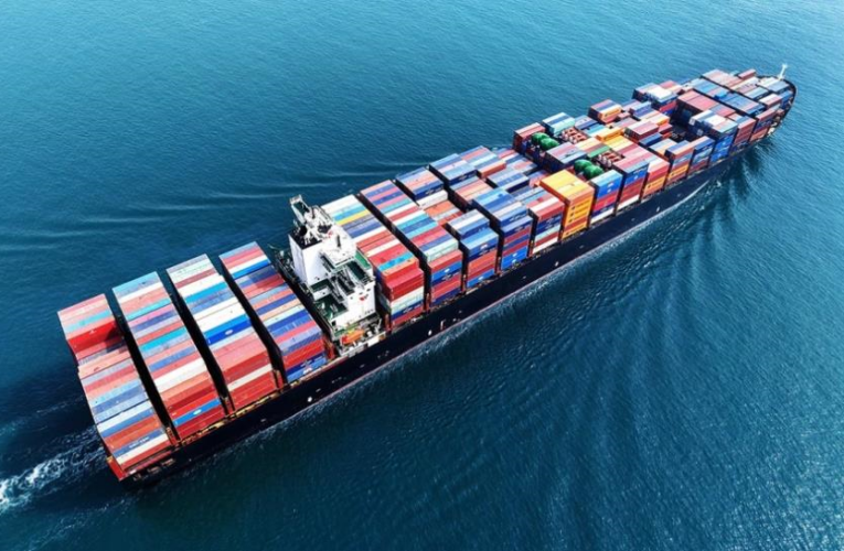 Китай закликав Трампа скасувати мита та “виправити помилки”