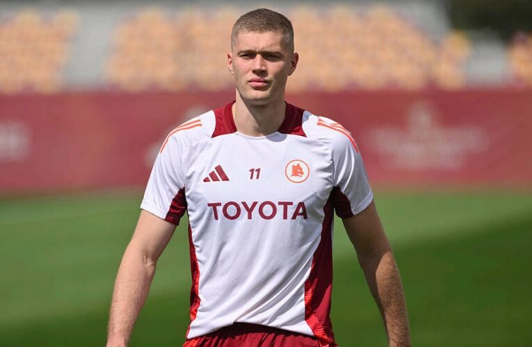 Колишній функціонер Роми: Довбик має потенціал, але він не на рівні Джеко