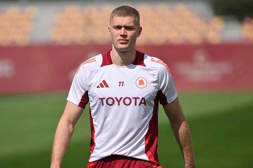 Новини спорту - Колишній функціонер Роми: Довбик має потенціал, але він не на рівні Джеко