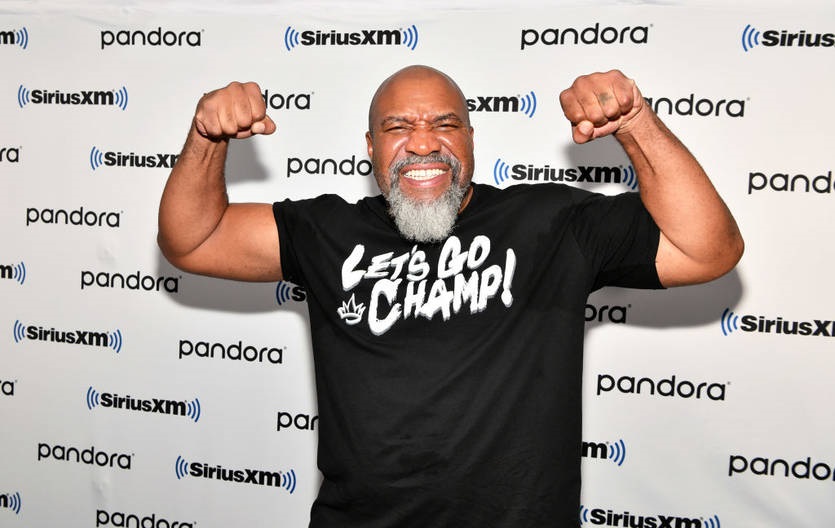 Новини спорту - Колишній опонент Кличка вирішив відновити кар'єру боксера в 53 роки