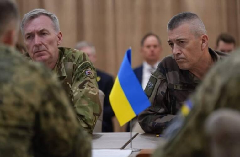 Командувачі військ Франції та Британії в Києві обговорили посилення України