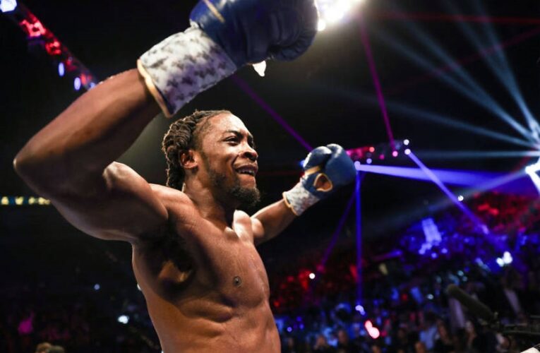 Кривдник Берінчика Девіс проведе чемпіонський бій у легкій вазі