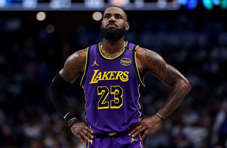 ЛеБрон Джеймс зайняв друге місце за кількістю зіграних матчів в НБА