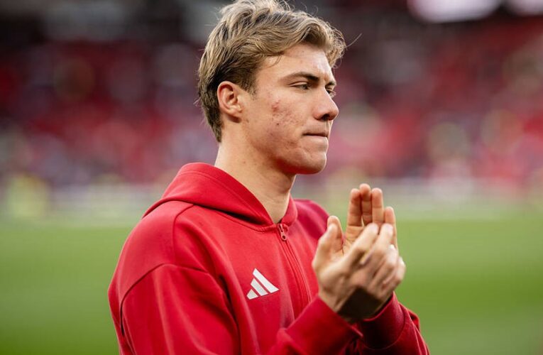 Манчестер Юнайтед продасть ключового гравця