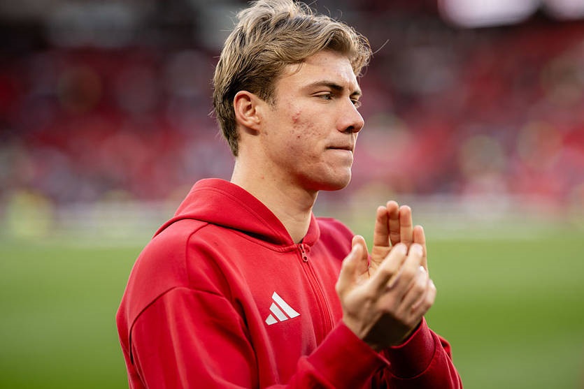 Новини спорту - Манчестер Юнайтед продасть ключового гравця