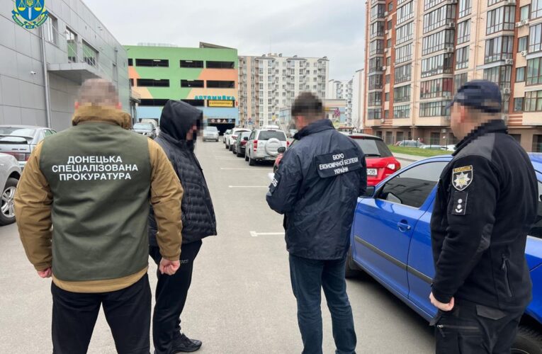 На Донеччині заступник командира залучав військових до власного будівництва