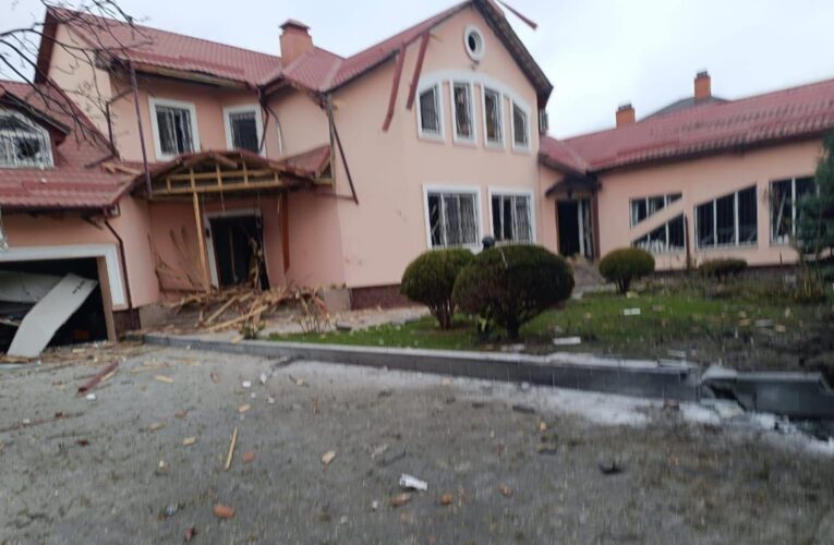 На Київщині через атаку дронів пошкоджені будинки, є поранений