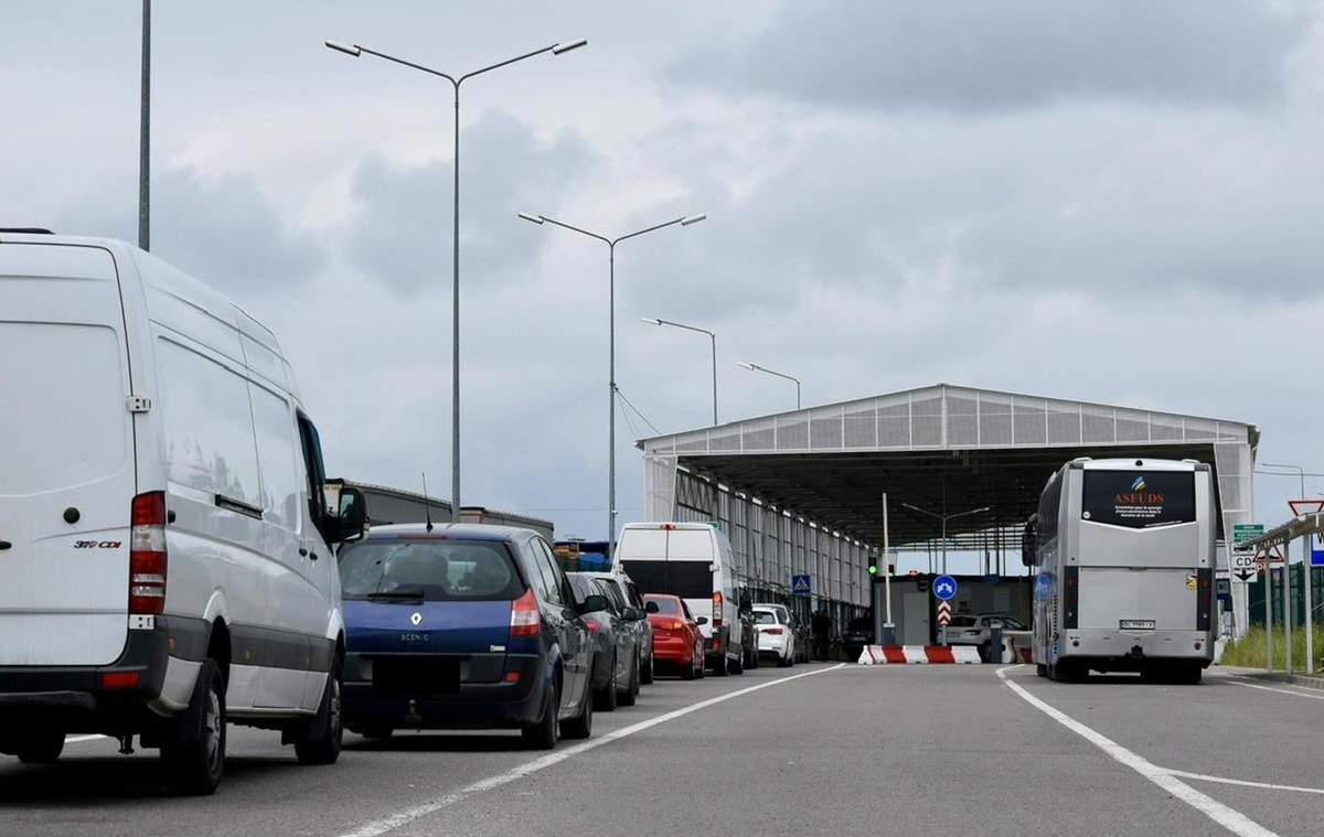 Новини України - На кордоні зростає ажіотаж напередодні Великодня