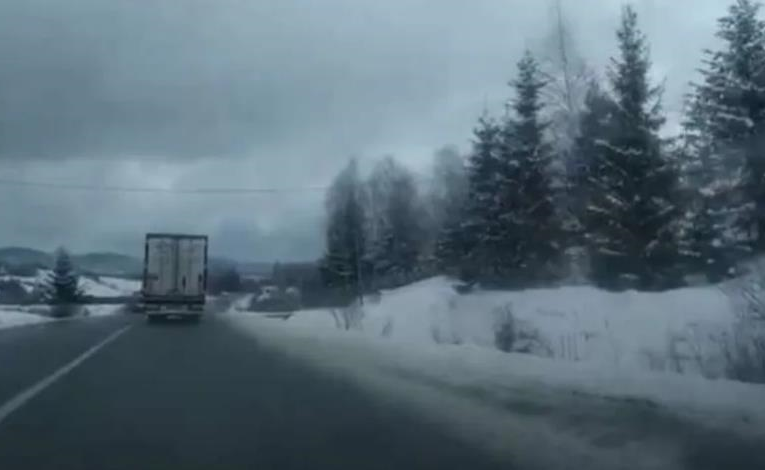 На Миколаївщині через негоду обмежили рух автотранспорту