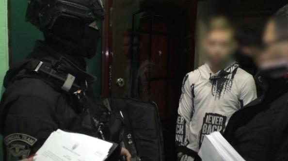 На Полтавщині судитимуть шахраїв, які спустошували рахунки українців