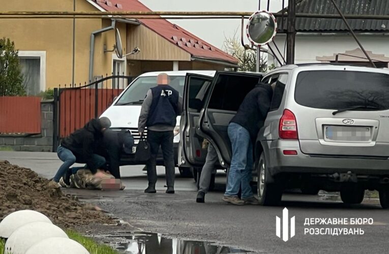 На Закарпатті викрили схему поборів у військовій частині