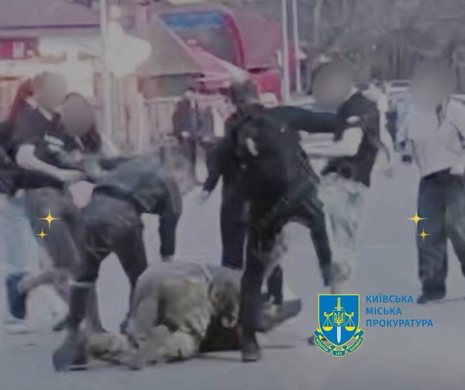 Новини Києва - Напад на військового у Гідропарку: підліткам загрожує ув’язнення