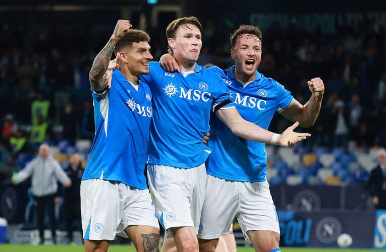 Наполі переміг Торіно та дістався вершини Серії А