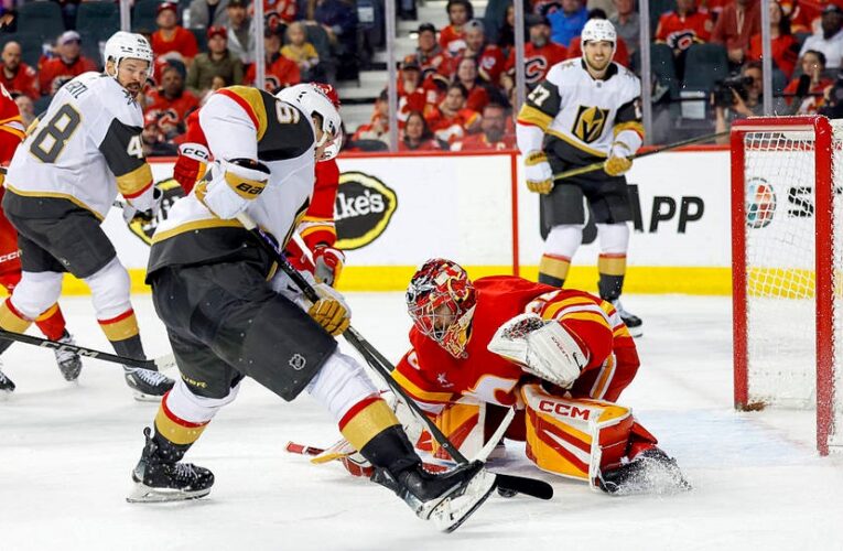 НХЛ: Чикаго здолав Оттаву, Вегас не втримав перемогу