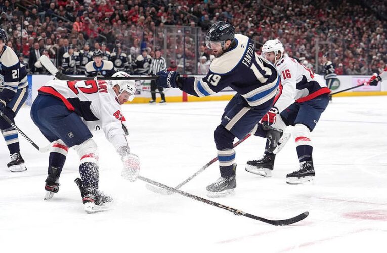 НХЛ: Колумбус розгромив Вашингтон, поразка Рейнджерс від Кароліни