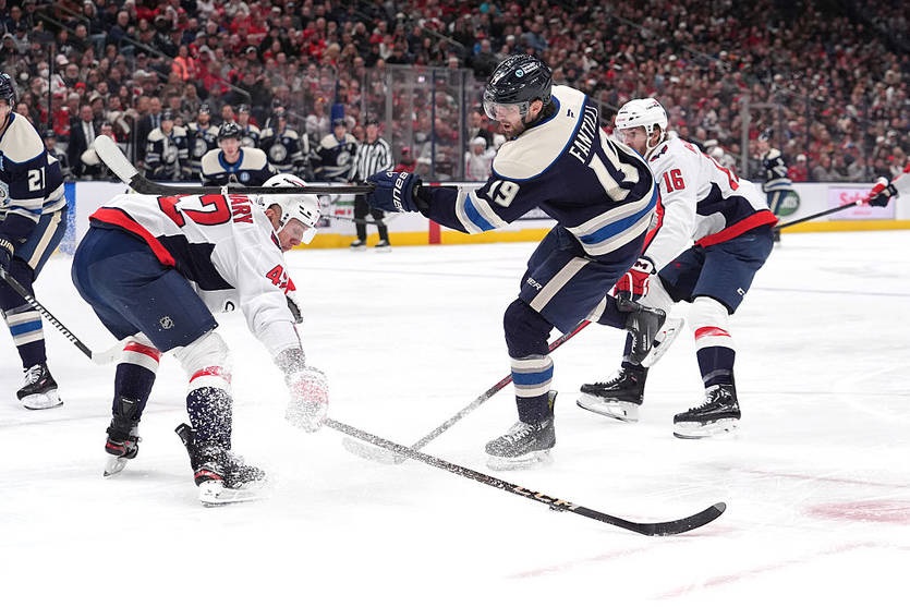 Новини спорту - НХЛ: Колумбус розгромив Вашингтон, поразка Рейнджерс від Кароліни