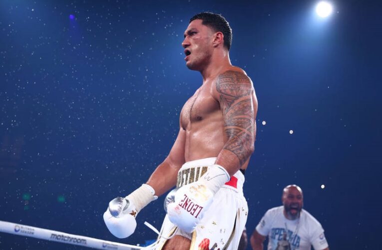 Опетая травмований, бій перенесли