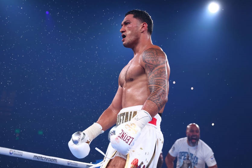 Новини спорту - Опетая травмований, бій перенесли