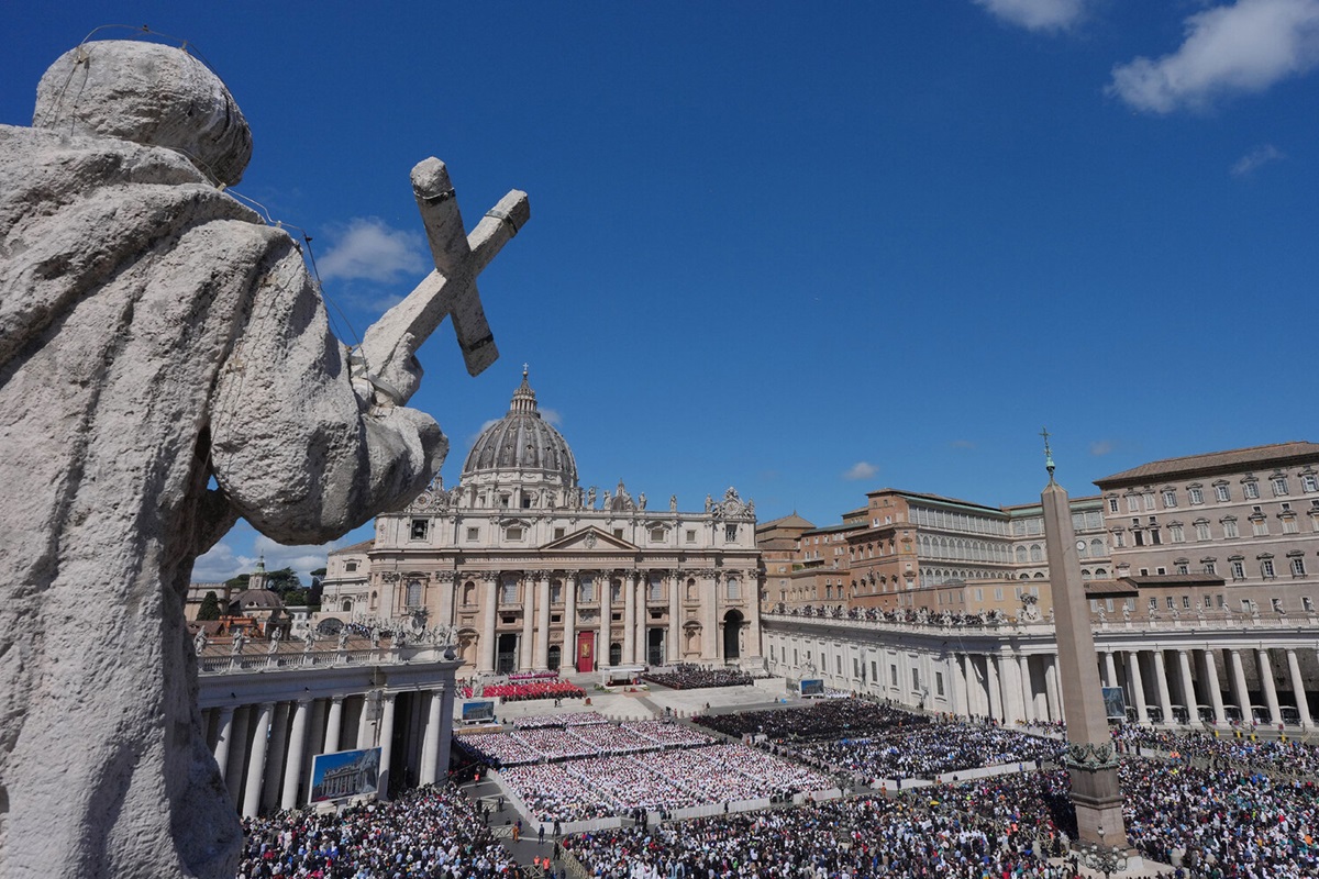 Новини світу - Папа Франциск передав усі свої гроші дитячій в'язниці - The Economist