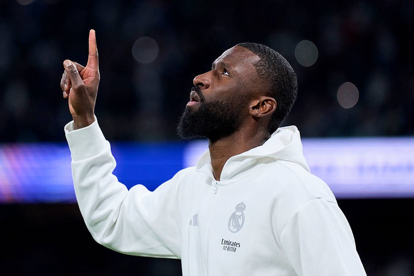 Новини спорту - Питання про операцію постало перед важливим захисником Реала