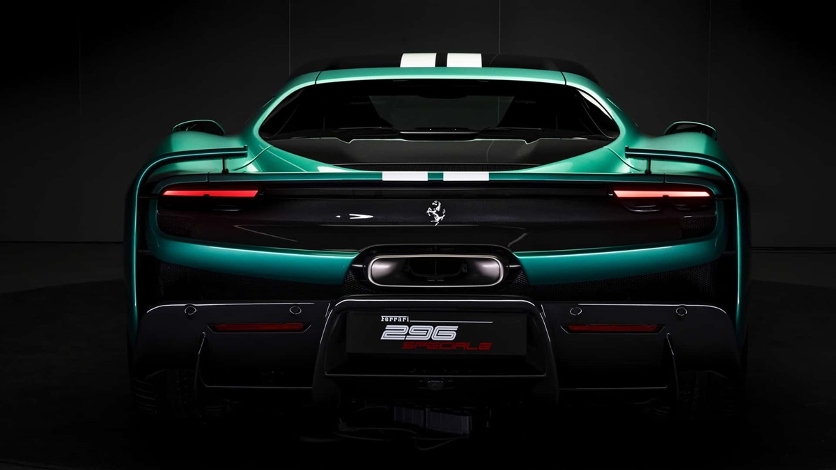 Авто новини - Показана екстремальна версія суперкара Ferrari 296