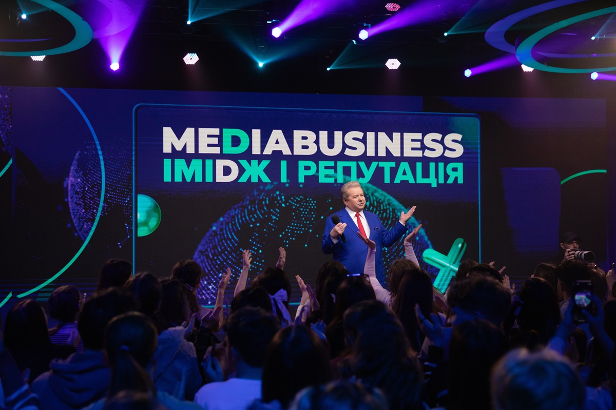 Новини культури - Поплавський створив Освітній медіахаб при університеті культури