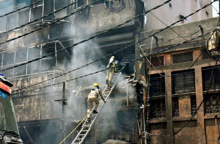 Пожежа в готелі в Індії: 14 людей згоріли живцем