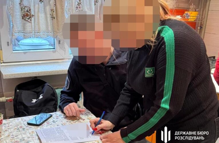 Правоохоронниця з Одещини перевозила ухилянтів за кордон на власному авто