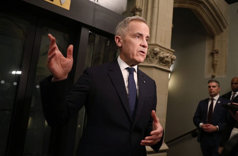 Прем’єр Канади заявив, що боротиметься з тарифами Трампа