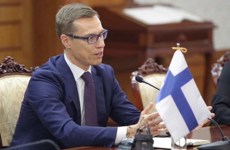 Президент Фінляндії закликав посилити санкції проти Росії