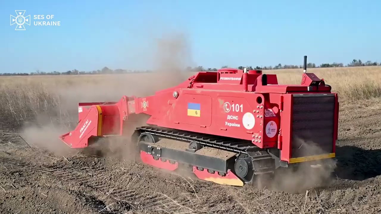 Республіка Корея передала ДСНС України чергову партію інженерної техніки