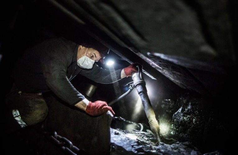 Reuters пише про “важку атмосферу на нових переговорах США та України”