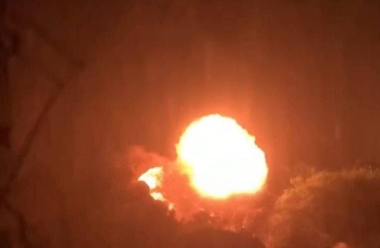 РФ масовано атакувала Дніпро, є загиблий