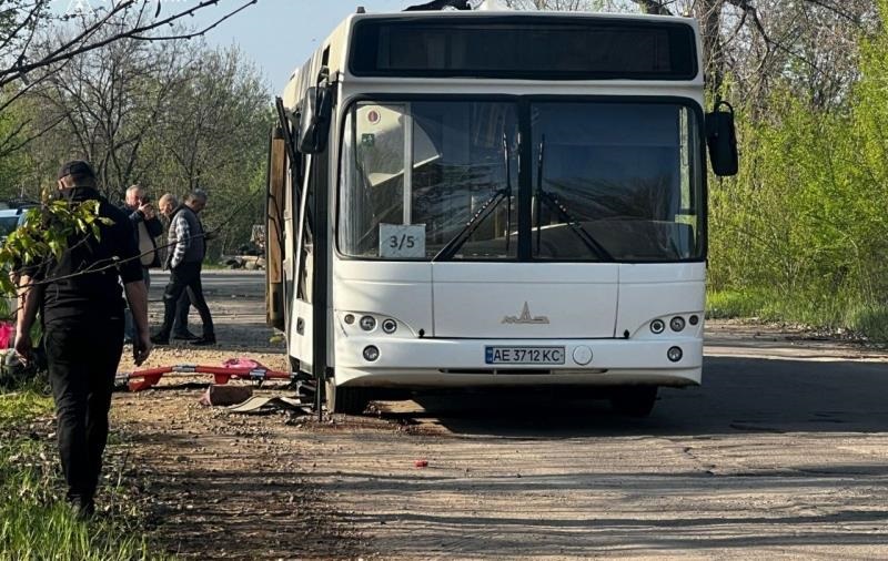 Новини України - Росіяни атакували автобус у Марганці: багато жертв