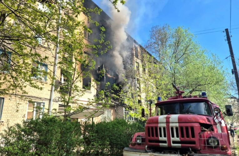 Росіяни атакували селище під Куп’янськом, загорівся будинок