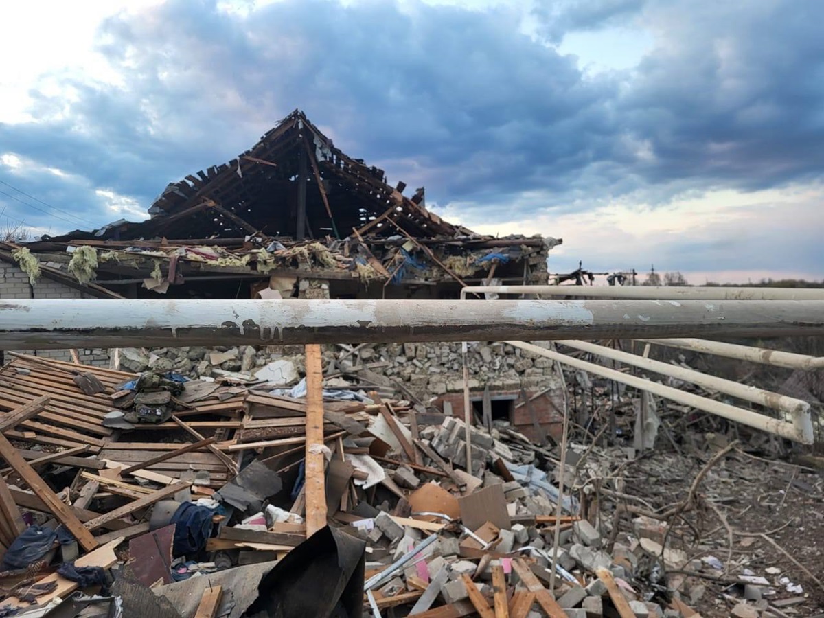 Новини України - Росіяни скинули КАБ на Куп’янськ: є потерпілі