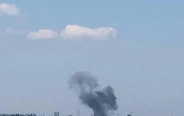 Росіяни вдарили по центру Сум балістикою