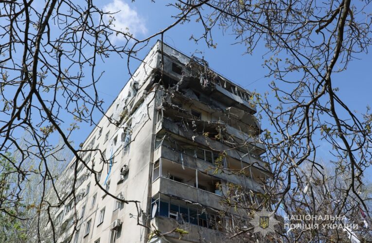 Росіяни вдарили по Запоріжжю двома ФАБ-500