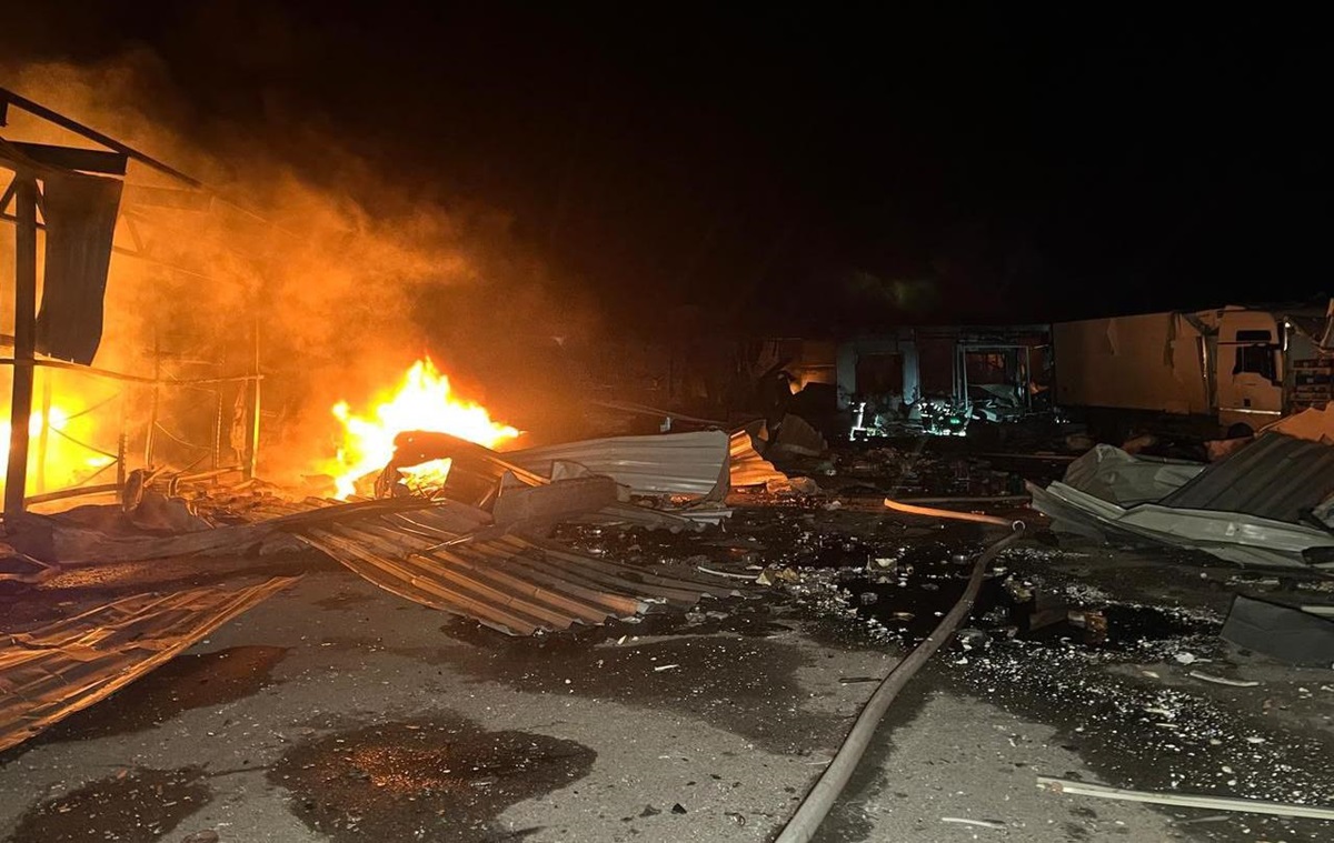 Новини України - Росіяни вдарили "шахедом"по Сумах, є руйнування