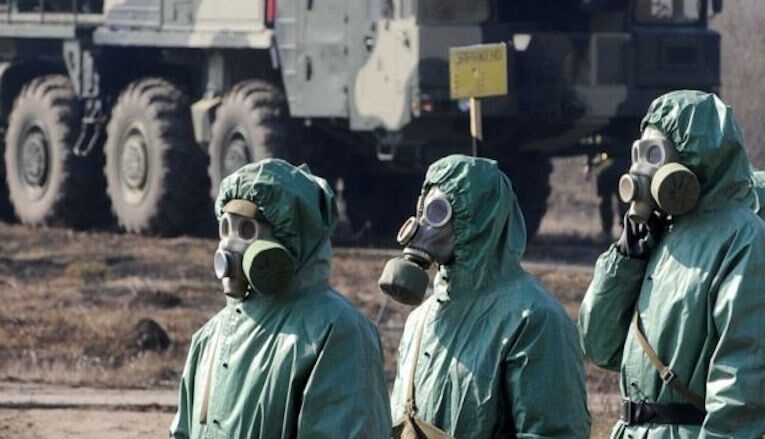 Росіяни застосовують скиди з отруйним газом – ГУР