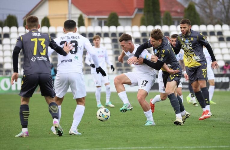 Рух з мінімальним рахунком обіграв Колос