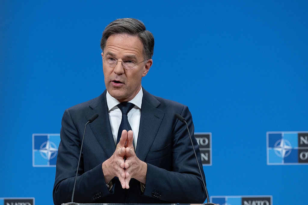 Без категорії - Рютте відреагував на ідею Мелоні захисту України "за 5-ою статтею НАТО"